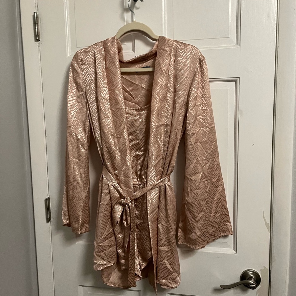 Nasty Gal Coral Peach Pink Set Robe and Slip Teddy Snake Skin Print